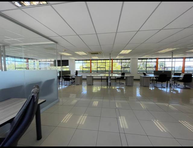 313M² OFFICE TO LET IN RIVONIA